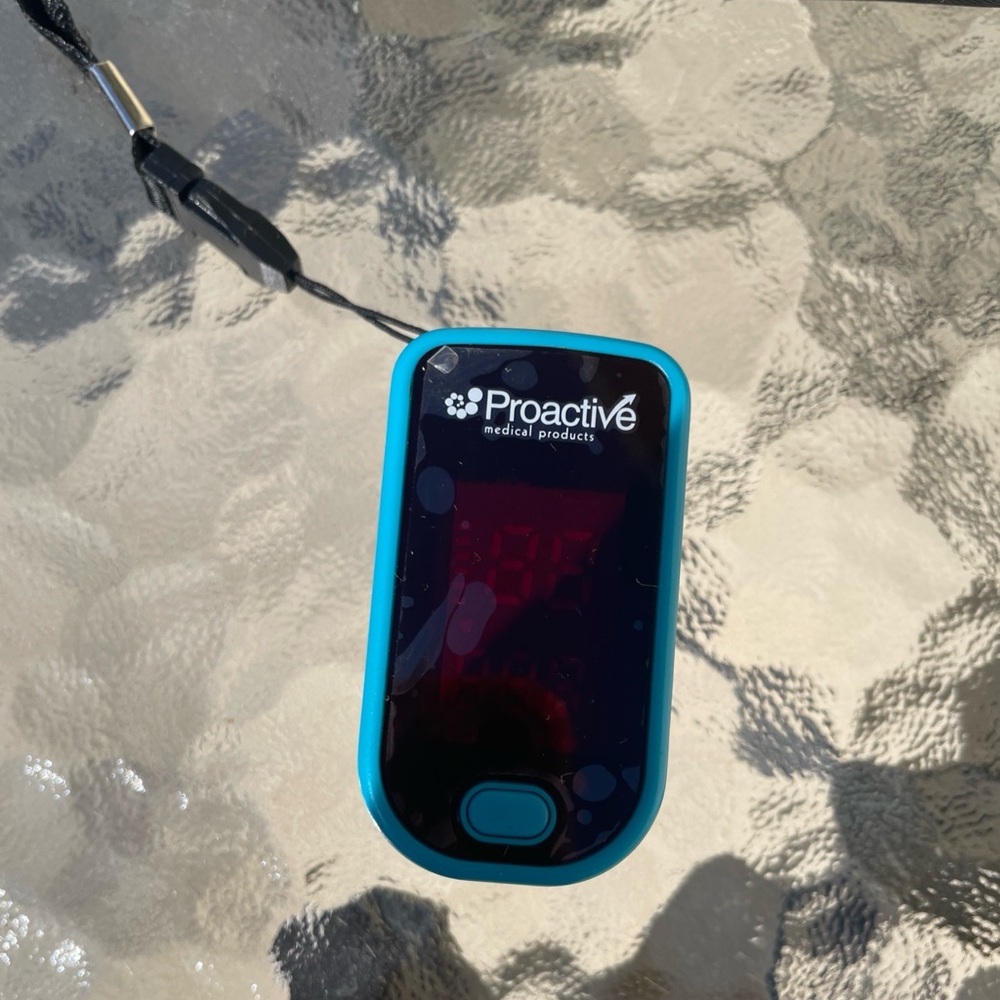 Proactive Blue Pulse Oximeter - Picture 4 of 4